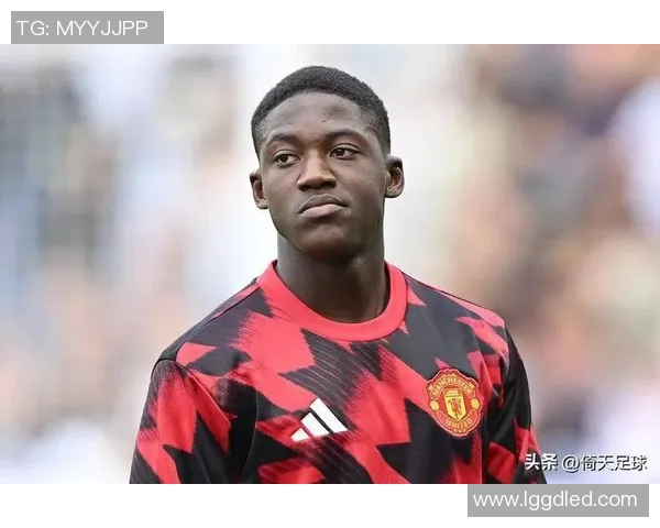 曼联冬窗引援受阻：诺丁汉森林为安德森标价1亿英镑，阿莫林引援目标难实现